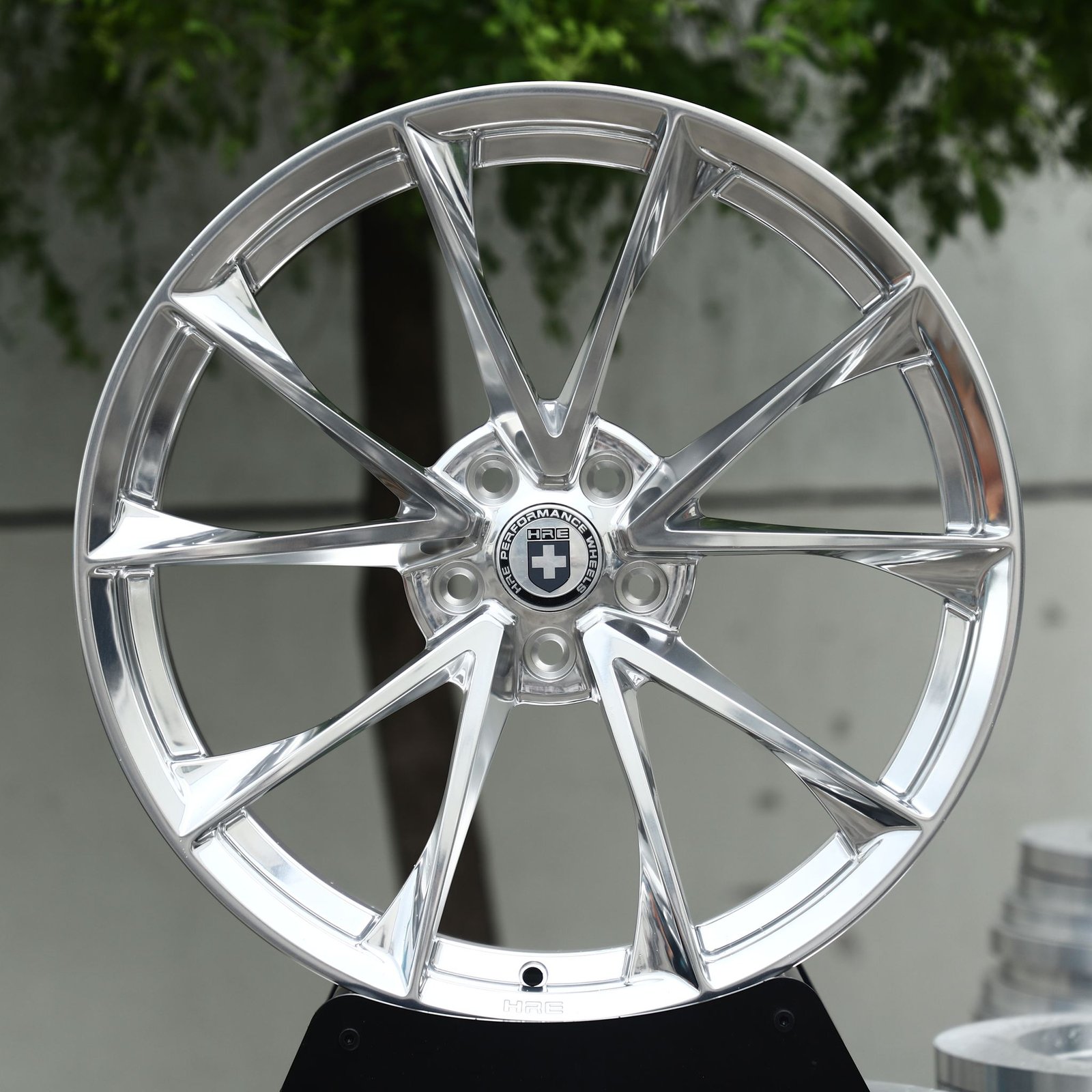 Porsche 911 wheels – Polished Twin 5-Spoke Blade (HRE-Style), front view