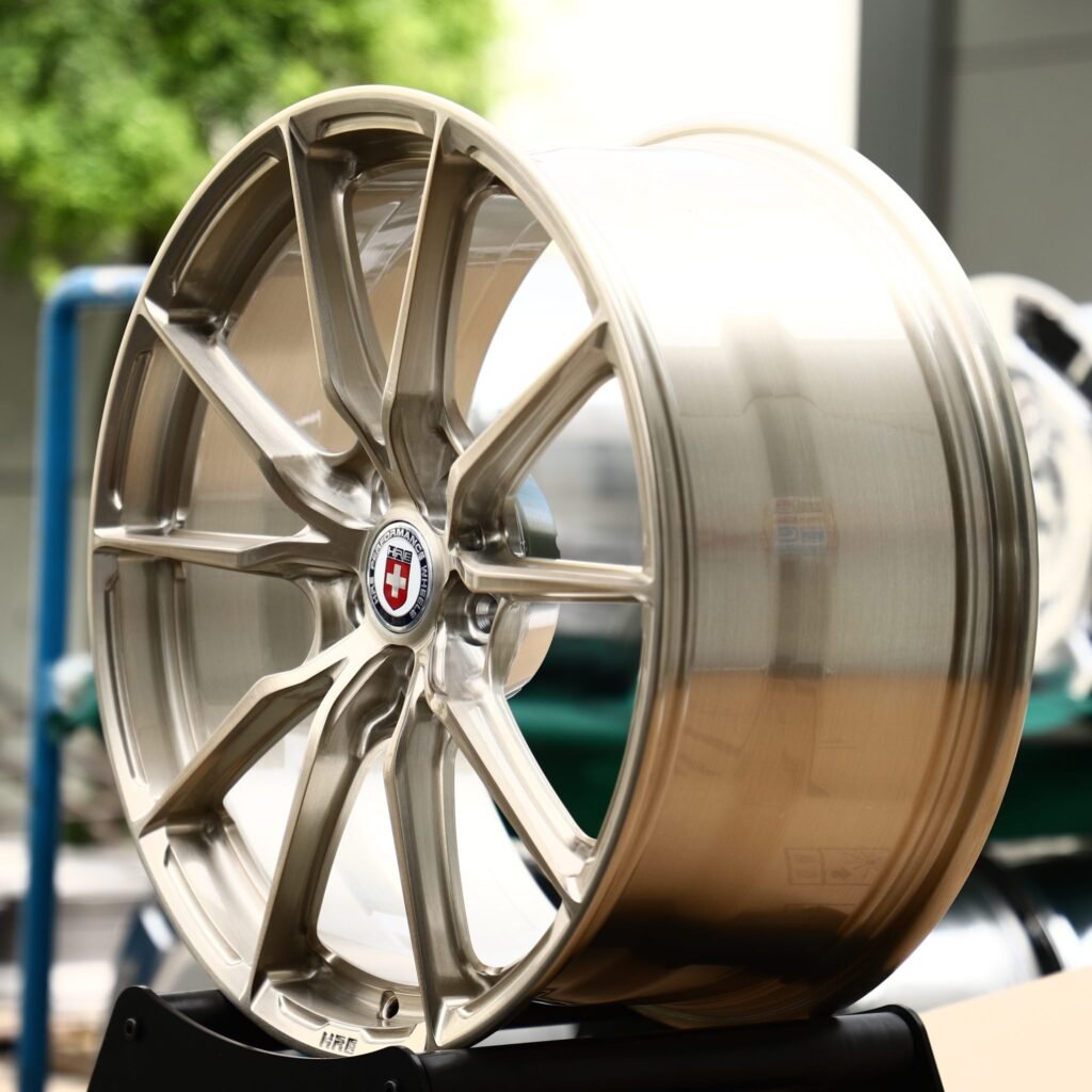 Lamborghini Huracan wheels – Transparent Gold Brushed 10-Spoke (HRE-Style), angled view