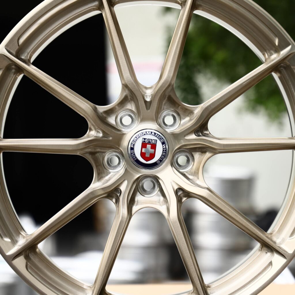 5x112 wheels – Transparent Gold Brushed 10-Spoke (HRE-Style), side view