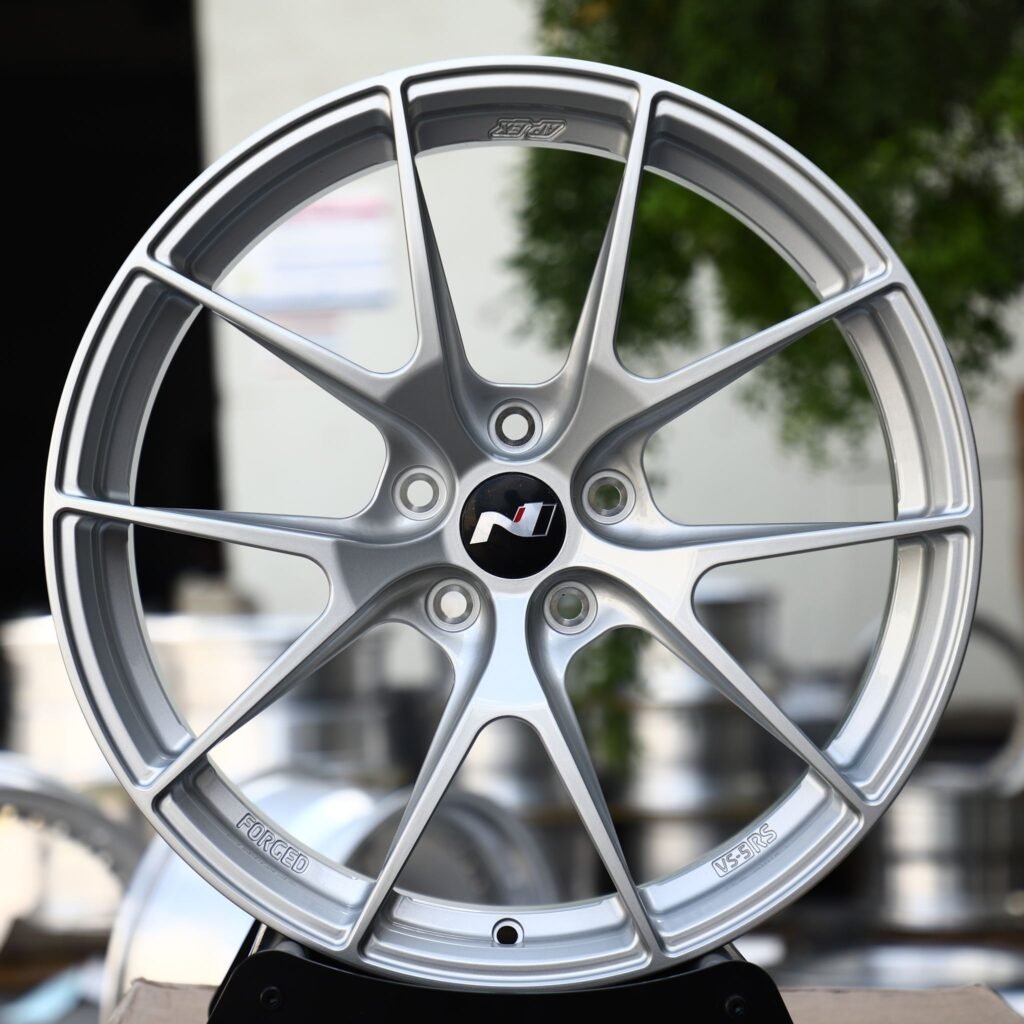 Hyundai Elantra N wheels – Hyundai N Style Bright Silver 10-Spoke, front view