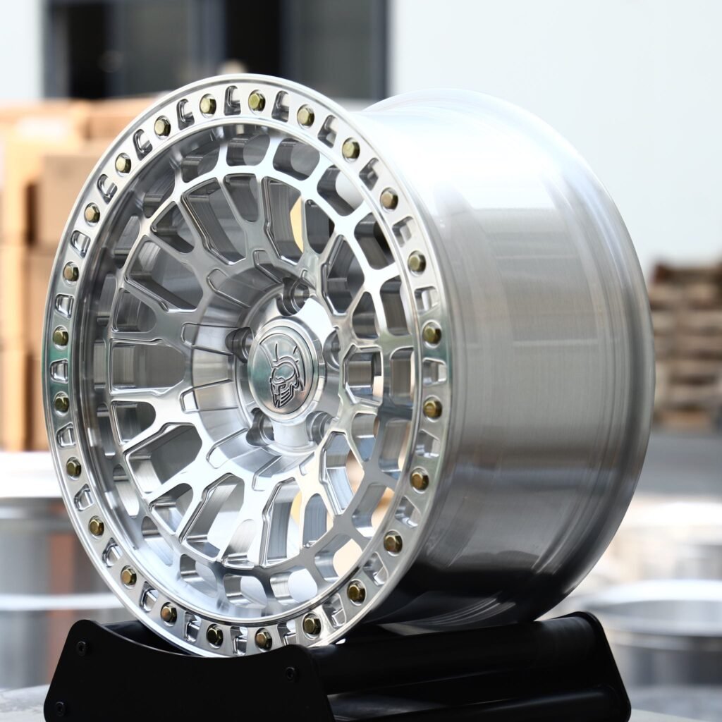 5x127 wheels – Mirror Polished Mesh Beadlock, side view
