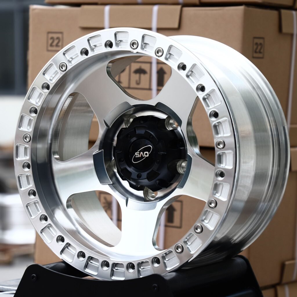 Jeep Gladiator wheels – Machined Silver 5-Spoke Black Centre, angled view