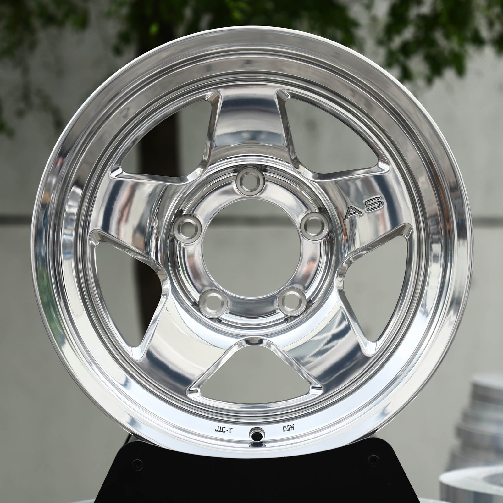 Jeep Wrangler wheels – Polished 5-Spoke Deep Dish, front view