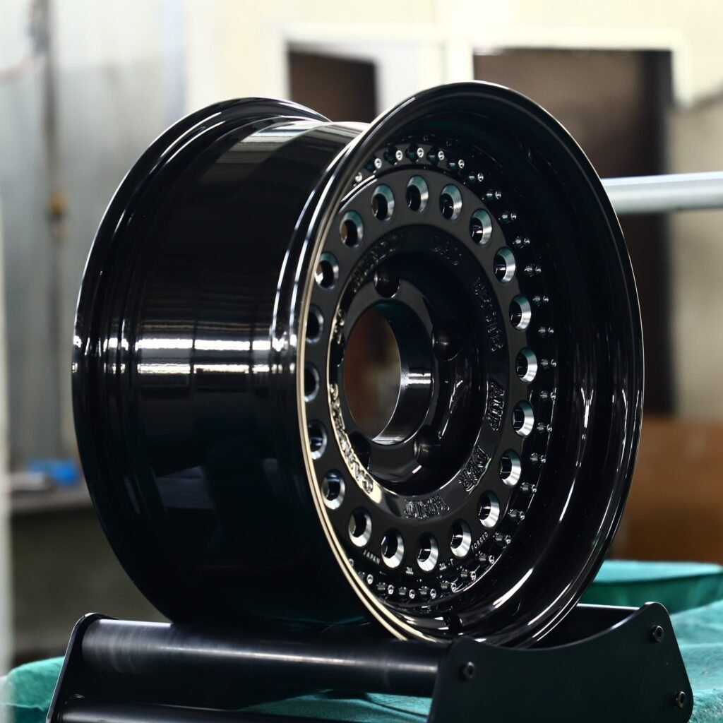 5x127 wheels – Gloss Black Bolted Ring Hole Pattern, side view