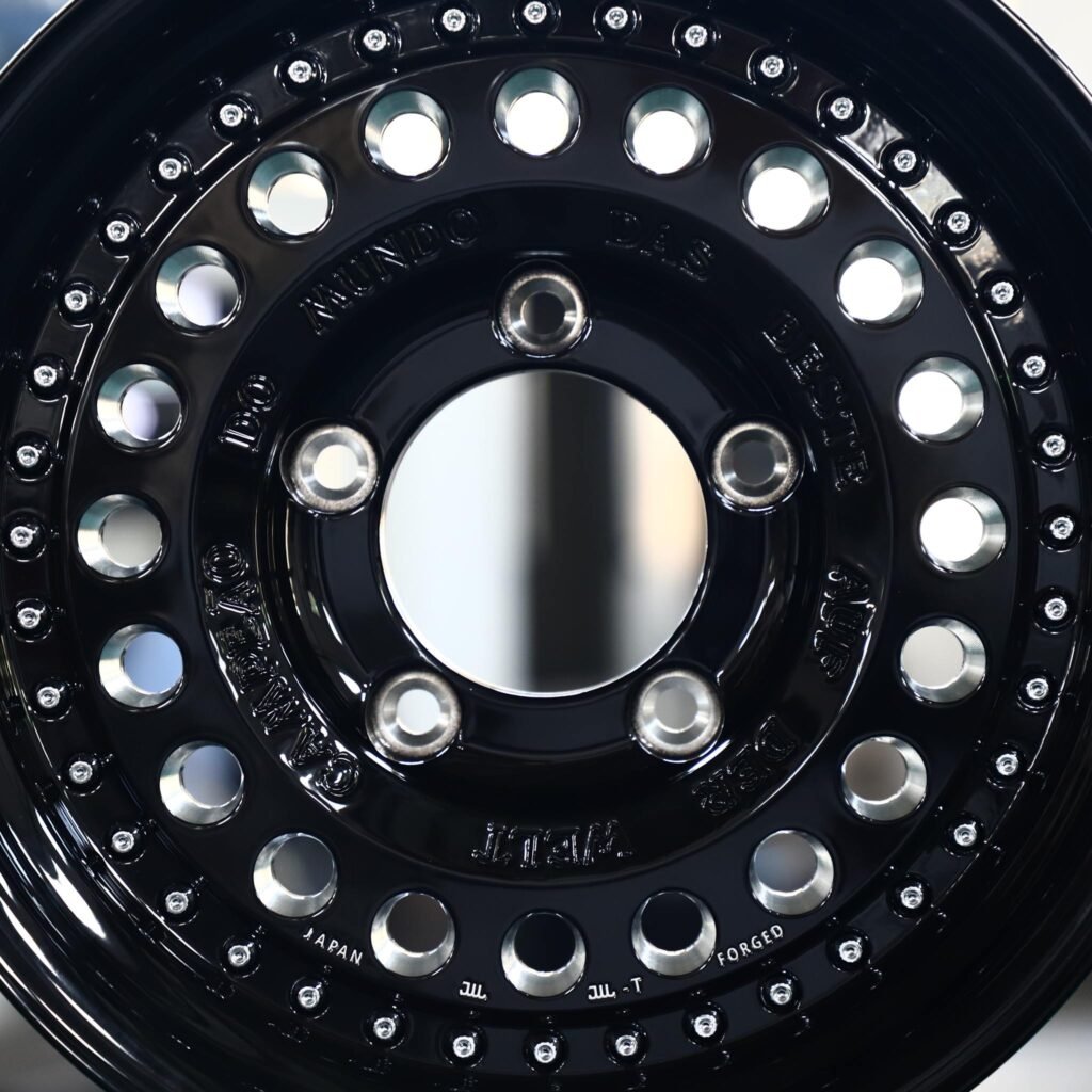 Jeep Gladiator wheels – Gloss Black Bolted Ring Hole Pattern, lip and barrel detail
