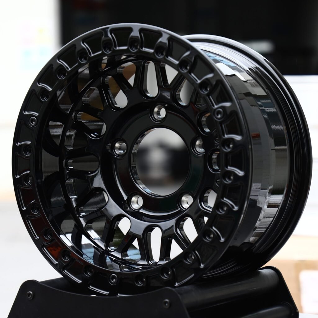 Land Rover Defender wheels – Gloss Black Mesh Bolt Ring, angled view