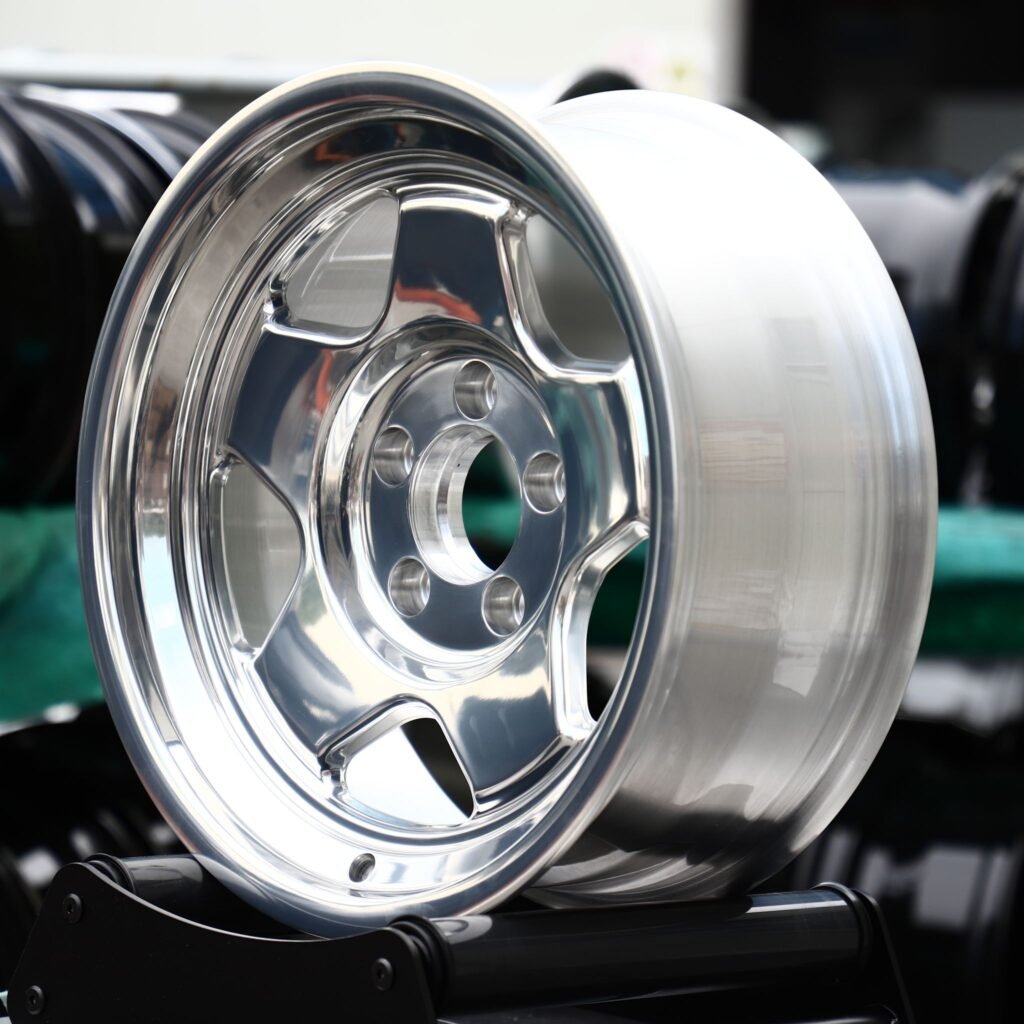 5x127 wheels – Polished 5-Spoke Classic Dish, side view