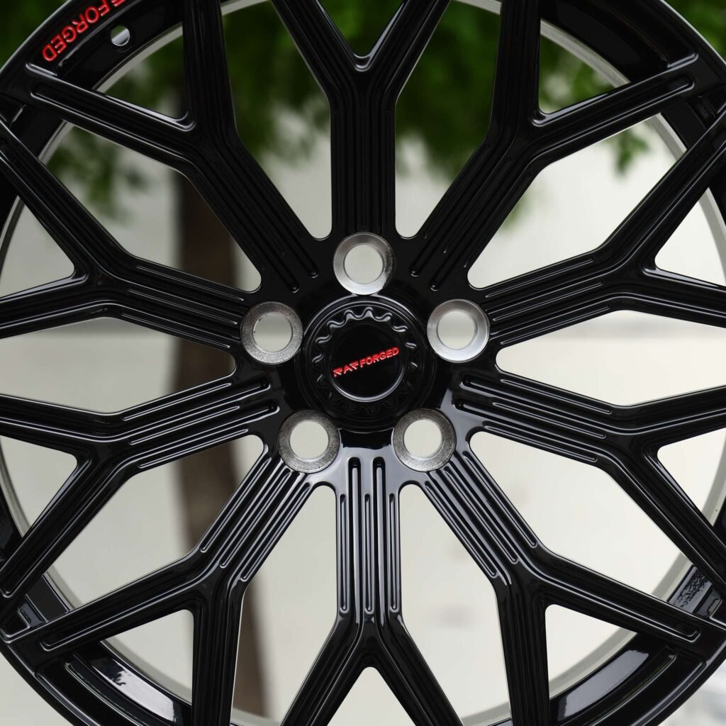 Tesla Model 3 wheels – Gloss Black Y-Spoke Mesh, lip and barrel detail