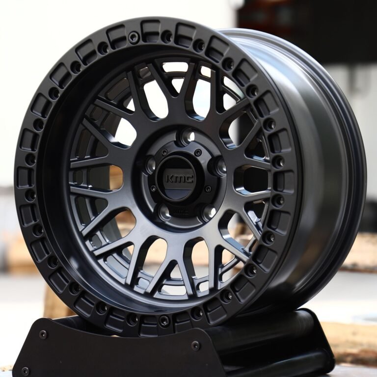 Jeep Wrangler wheels – Graphite Mesh Bolt Ring Beadlock (KMC-Style), front view