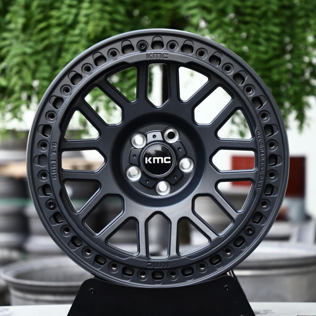 Toyota 4Runner wheels – Matte Black 10-Spoke Beadlock (KMC-Style), front view