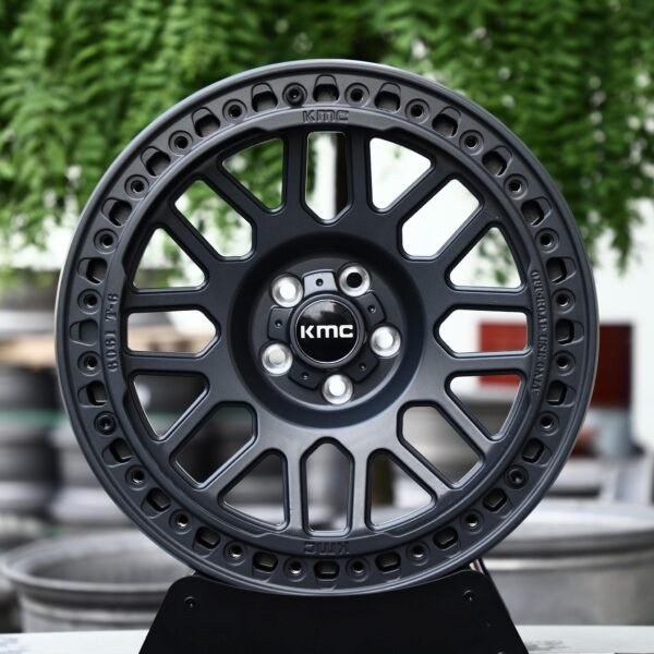 Toyota 4Runner wheels – Matte Black 10-Spoke Beadlock (KMC-Style), front view