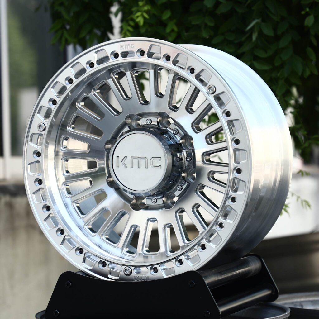 Chevrolet Silverado HD wheels – Mirror Polished Fine Multi-Spoke Beadlock (KMC-Style), angled view