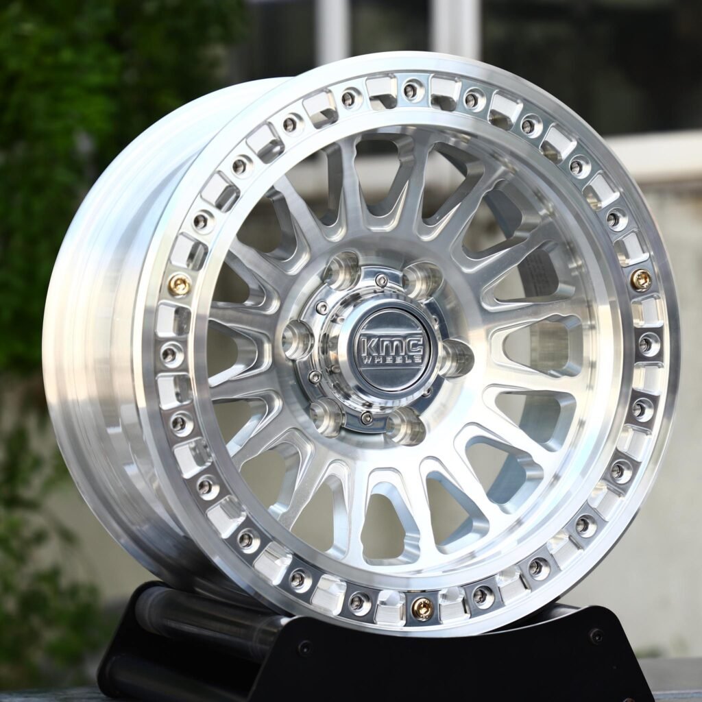 Ford F-150 wheels – Polished 16-Spoke Bolted Ring Beadlock (KMC-Style), angled view