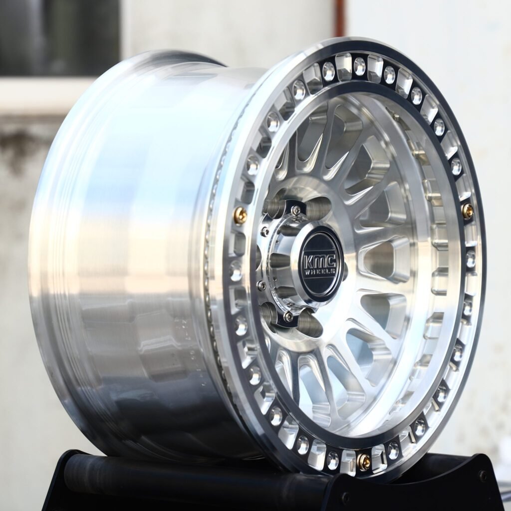 6x139.7 wheels – Polished 16-Spoke Bolted Ring Beadlock (KMC-Style), side view