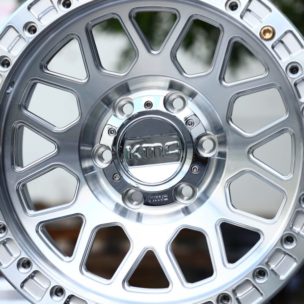 Toyota Tacoma wheels – Polished Y-Spoke Bolted Ring Chrome Cap Beadlock (KMC-Style), lip and barrel detail