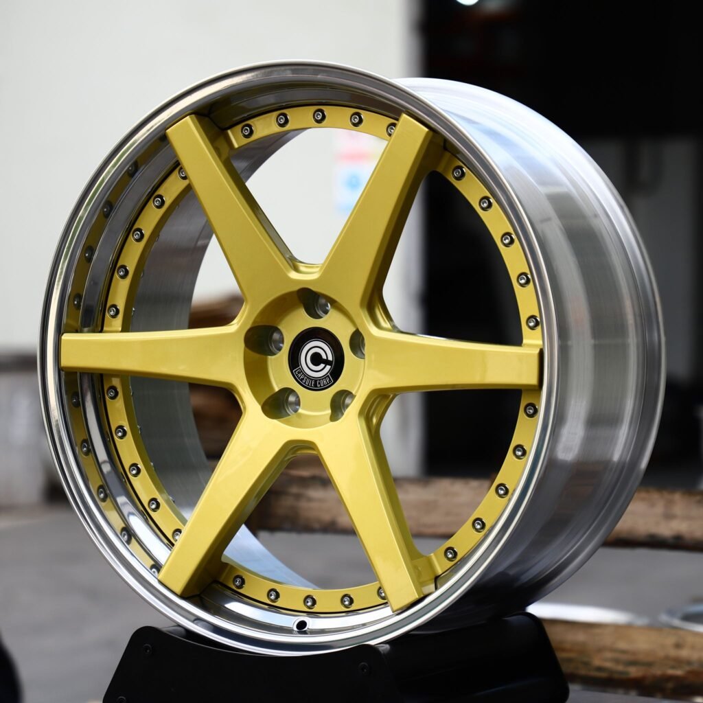 Toyota Highlander wheels – 2-Piece Gold 6-Spoke Riveted Polished Lip, angled view