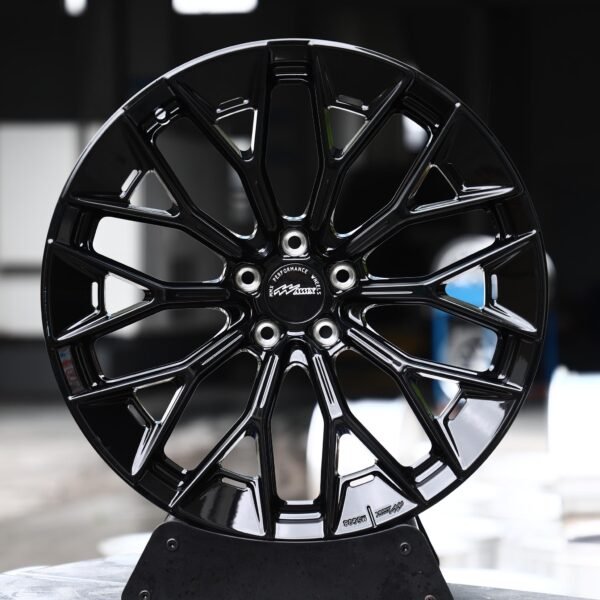 Lexus RX wheels – Gloss Black Split Y-Spoke Mesh, front view