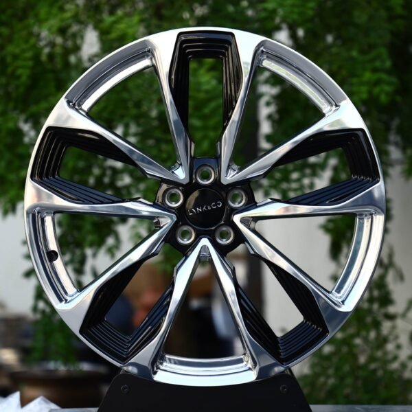 Lynk & Co 05 wheels – Gloss Black Machined 5 Split V-Spoke (Lynk & Co OEM-Style), front view