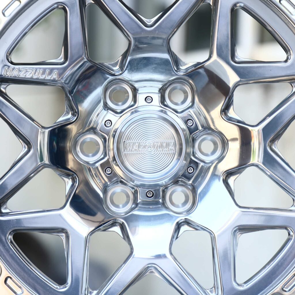 Toyota Tacoma wheels – Mirror Polished 10-Spoke Beadlock (Mazzulla-Style), lip and barrel detail