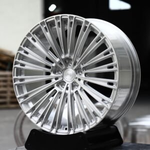 Mercedes-Benz E-Class / BMW 5 Series Forged Wheels – Brushed Silver 20-Spoke (5-Lug)