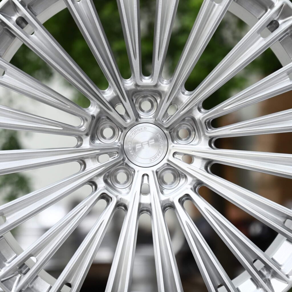5x112 wheels – Brushed Silver 20-Spoke, side view