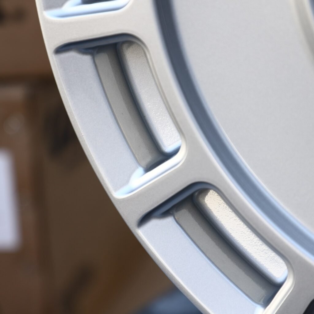 Audi A6 C8 wheels – Bright Silver Slotted Turbine Disc, rear view
