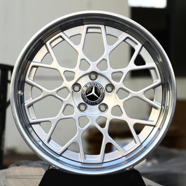 Mercedes C-Class wheels – 2-Piece Brushed Silver Web Mesh Polished Lip (Mercedes-Benz OEM-Style), front view