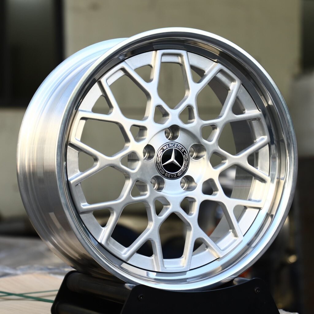 Mercedes E-Class wheels – 2-Piece Brushed Silver Web Mesh Polished Lip (Mercedes-Benz OEM-Style), angled view