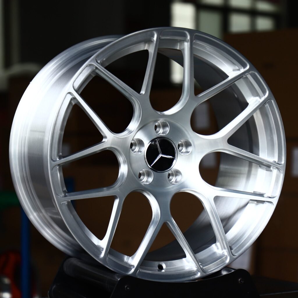 Mercedes CLS wheels – Brushed Silver Multi-Spoke (Mercedes-Benz OEM-Style), angled view