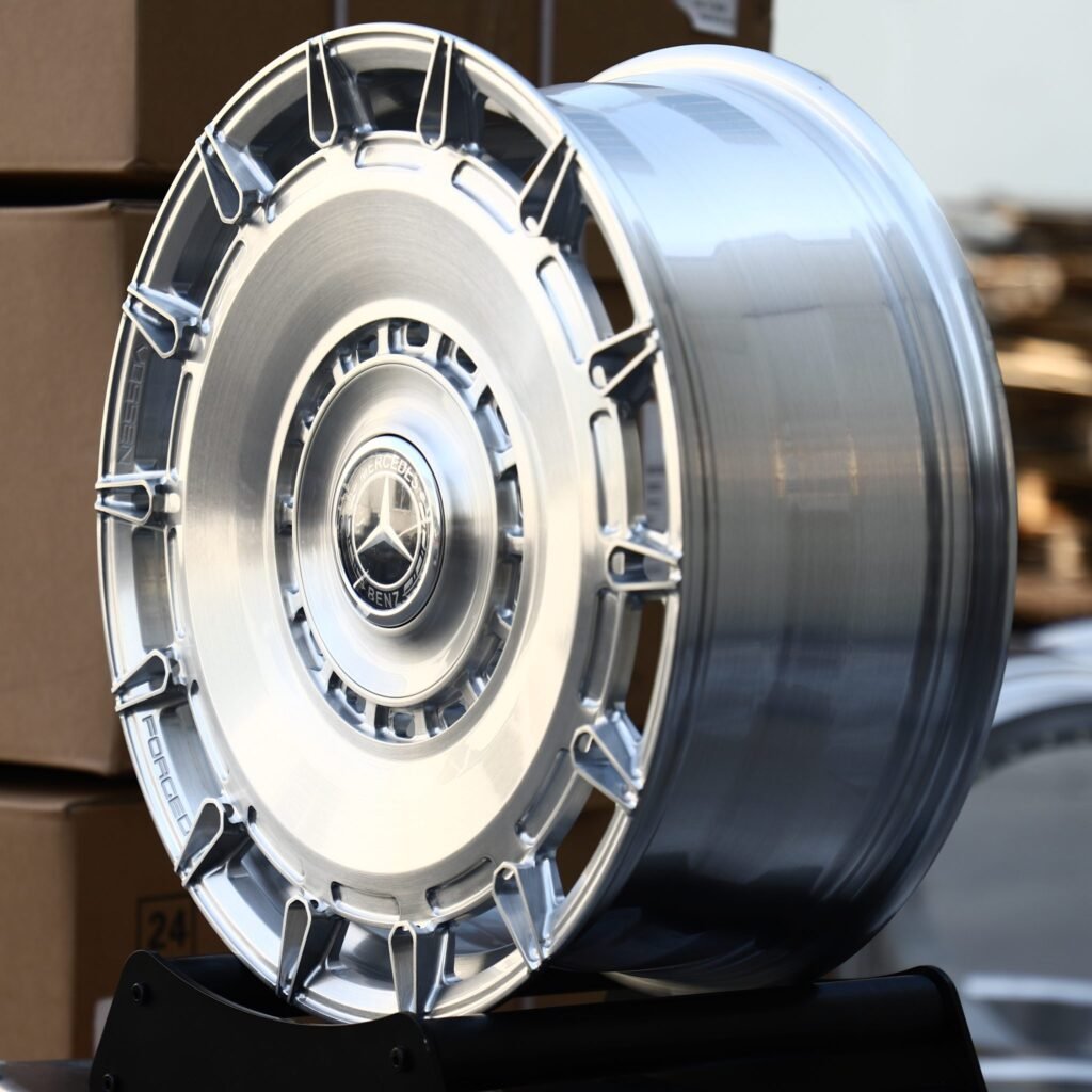 Mercedes-Benz GLS wheels – Brushed Silver Slotted Disc (Mercedes-Benz OEM-Style), angled view
