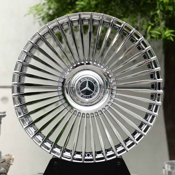 Mercedes-Benz G-Class wheels – Chrome Multi-Spoke Full-Face Floating Cap (Mercedes-Benz OEM-Style), front view