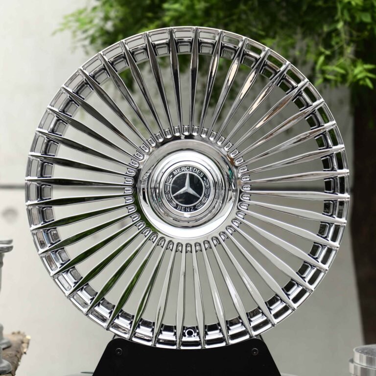 Mercedes-Benz G-Class wheels – Chrome Multi-Spoke Full-Face Floating Cap (Mercedes-Benz OEM-Style), front view