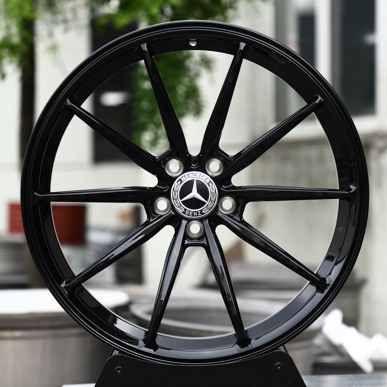 Mercedes-Benz E-Class W213 wheels – Gloss Black 10-Spoke (Mercedes-Benz OEM-Style), front view