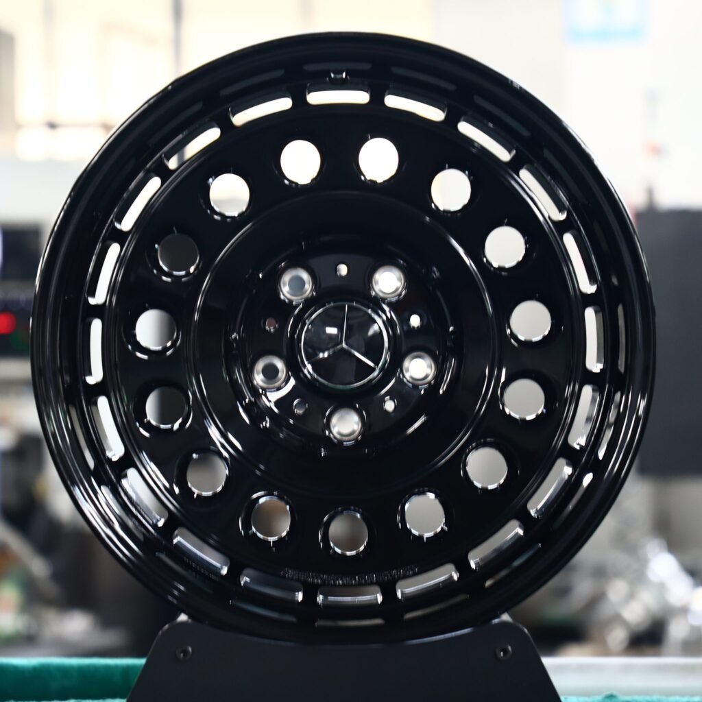 Mercedes G-Class wheels – Gloss Black Hole Disc Windowed Ring (Mercedes-Benz OEM-Style), front view