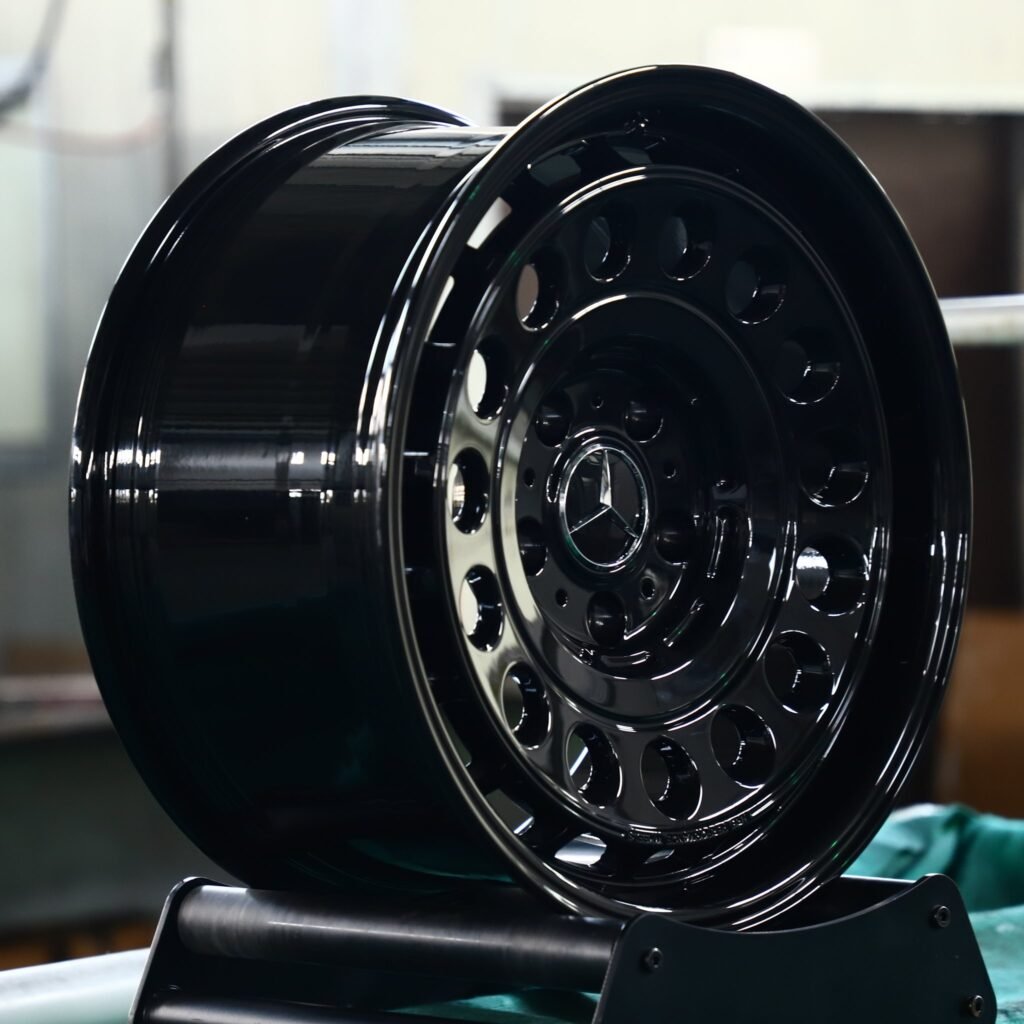 5x112 wheels – Gloss Black Hole Disc Windowed Ring (Mercedes-Benz OEM-Style), side view