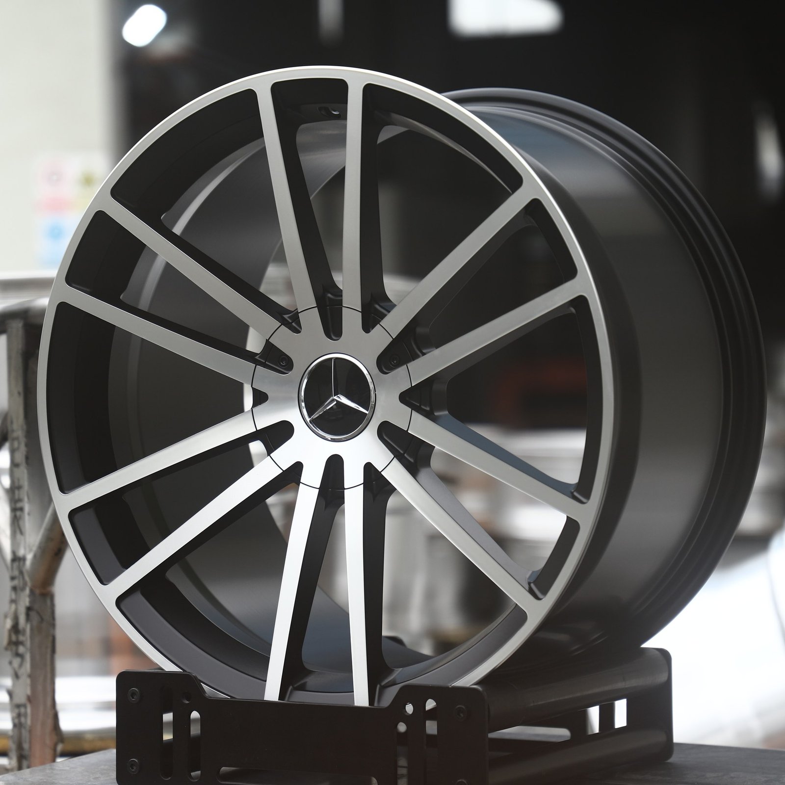 Mercedes-Benz G-Class wheels – Gunmetal Machined Twin 10-Spoke (Mercedes-Benz OEM-Style), front view