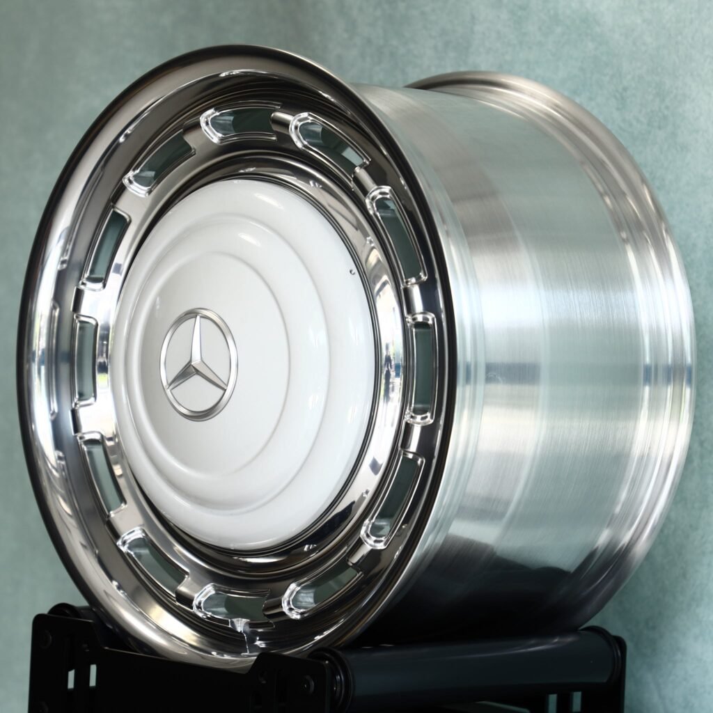 Mercedes-Benz GLS wheels – White / Polished Slotted Disc Deep Lip (Mercedes-Benz OEM-Style), angled view