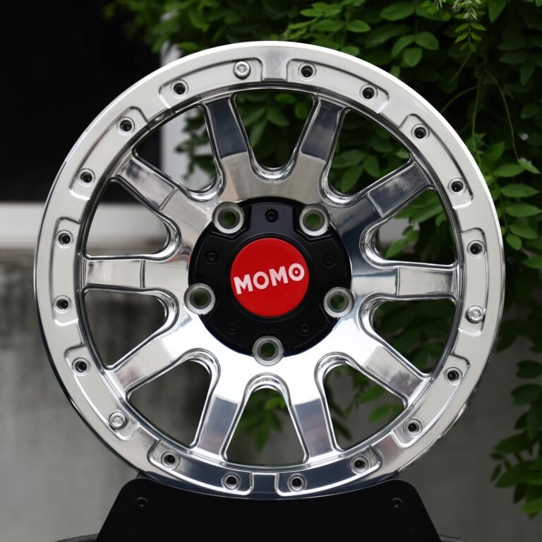 Toyota 4Runner wheels – Mirror Polished 10-Spoke Beadlock (Momo-Style), front view
