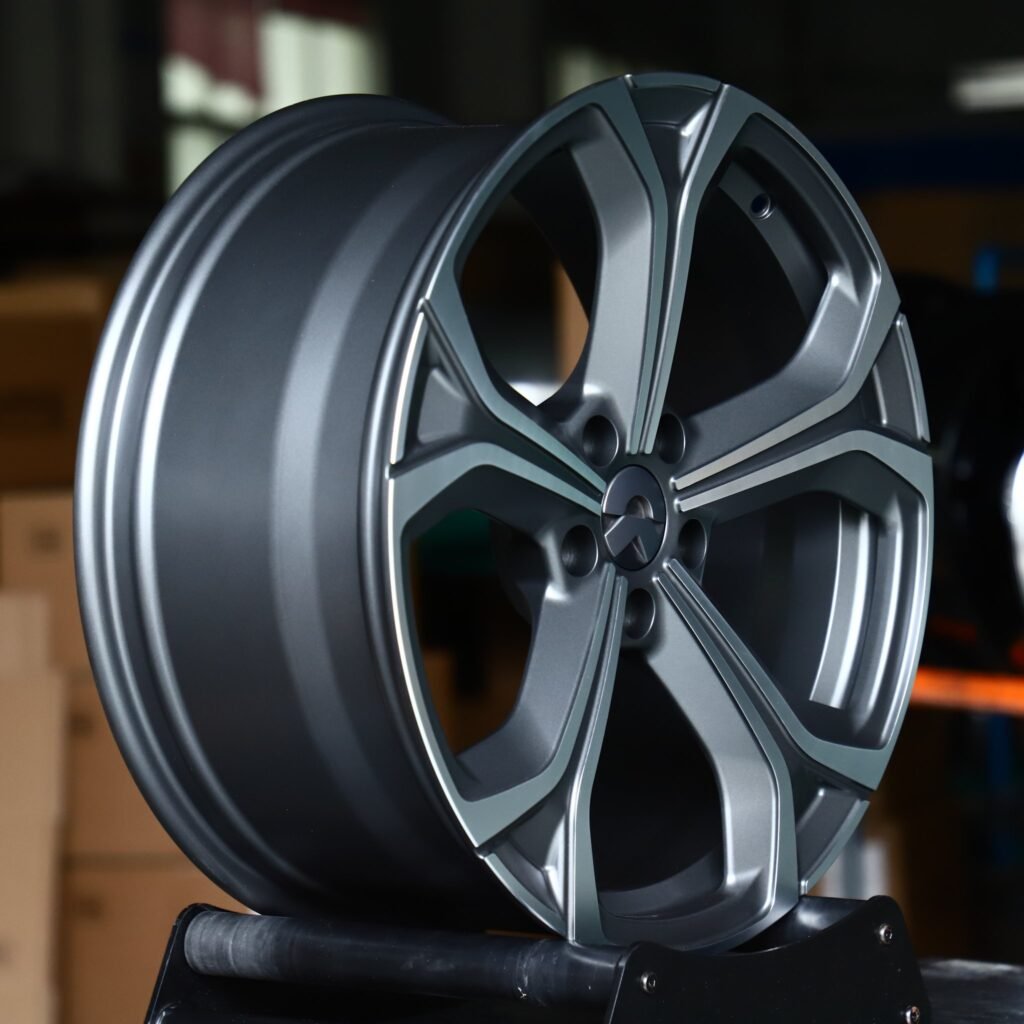 NIO ES6 wheels – Matte Gunmetal Machined 5-Spoke (NIO OEM-Style), lip and barrel detail