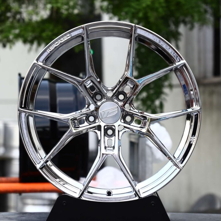 Nissan 370Z wheels – Chrome 5 Y-Spoke, front view