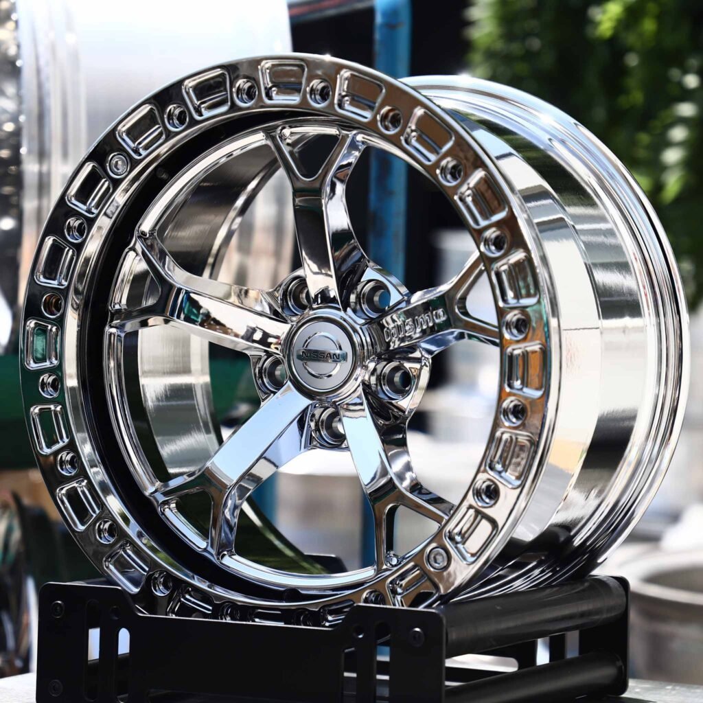 Nissan GT-R wheels – Chrome 5 Split-Spoke Silver Ring Beadlock (Nissan OEM-Style), close-up view
