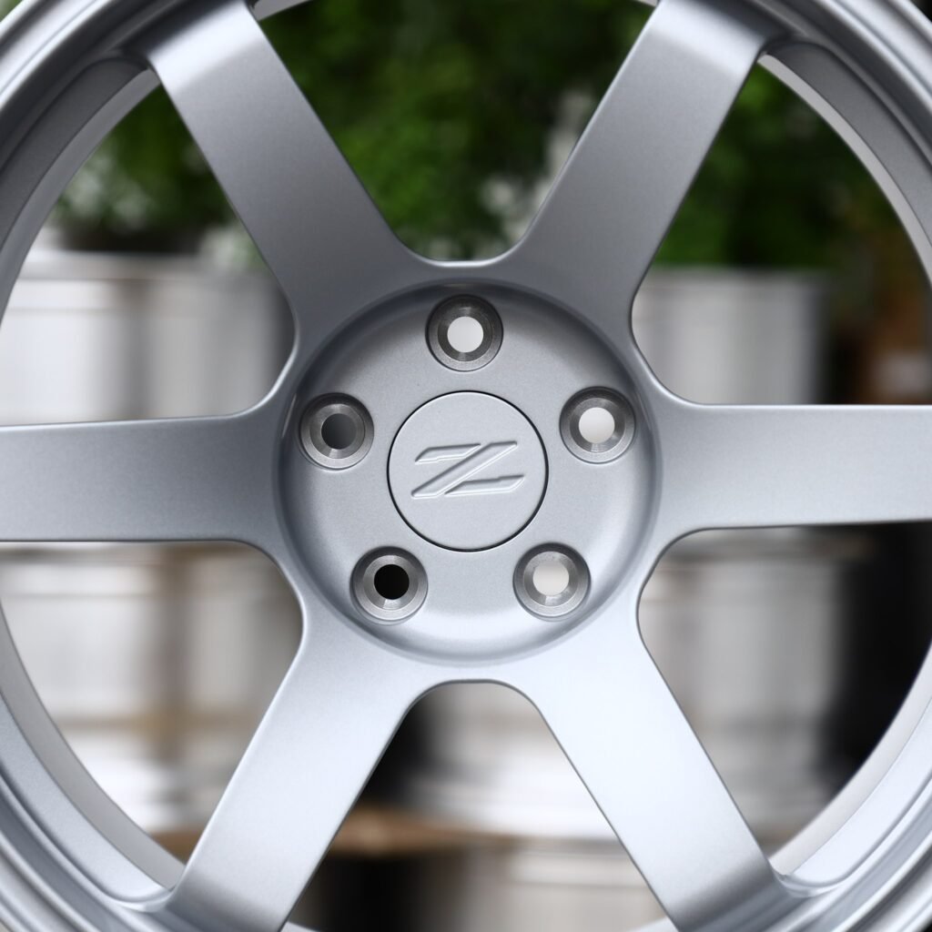 Nissan GT-R R35 wheels – Matte Silver 6-Spoke (Nissan OEM-Style), lip and barrel detail