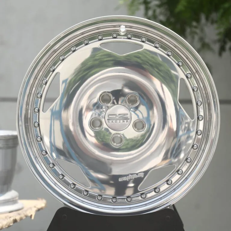 Kia Stinger wheels – Polished Turbofan Dish Riveted Lip (OZ Racing-Style), front view