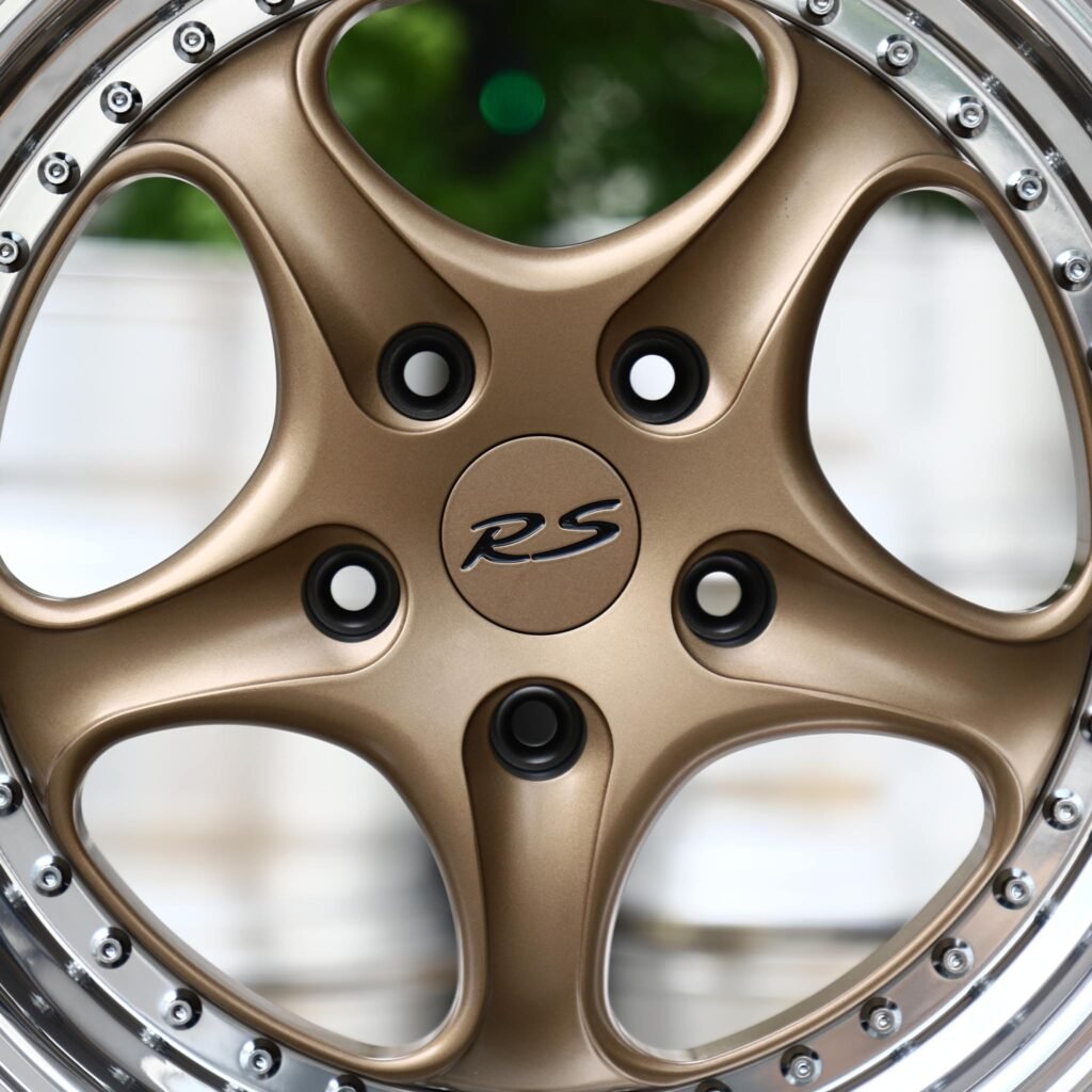 Porsche 911 wheels – 2-Piece Bronze 5-Spoke Riveted Lip (Porsche OEM-Style), lip and barrel detail