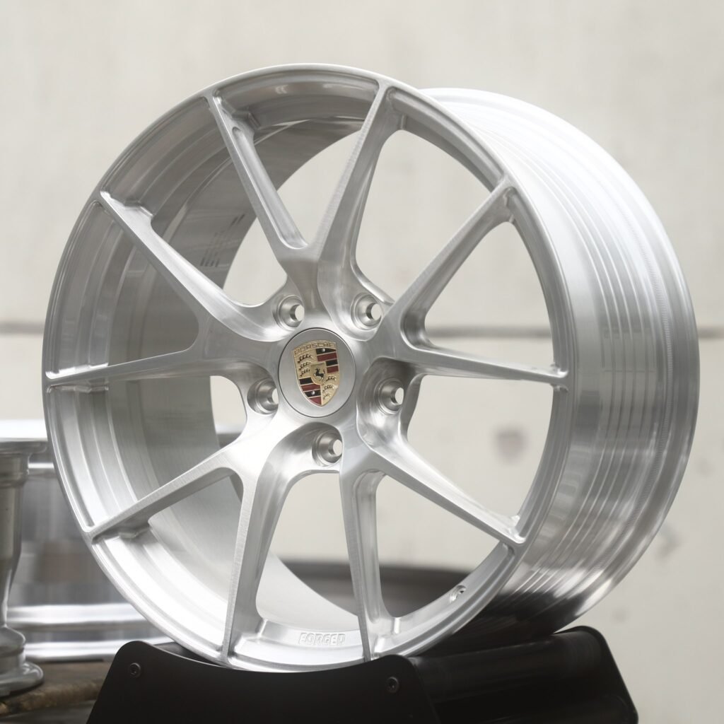 Porsche Cayenne wheels – Brushed Silver 10-Spoke (Porsche OEM-Style), front view