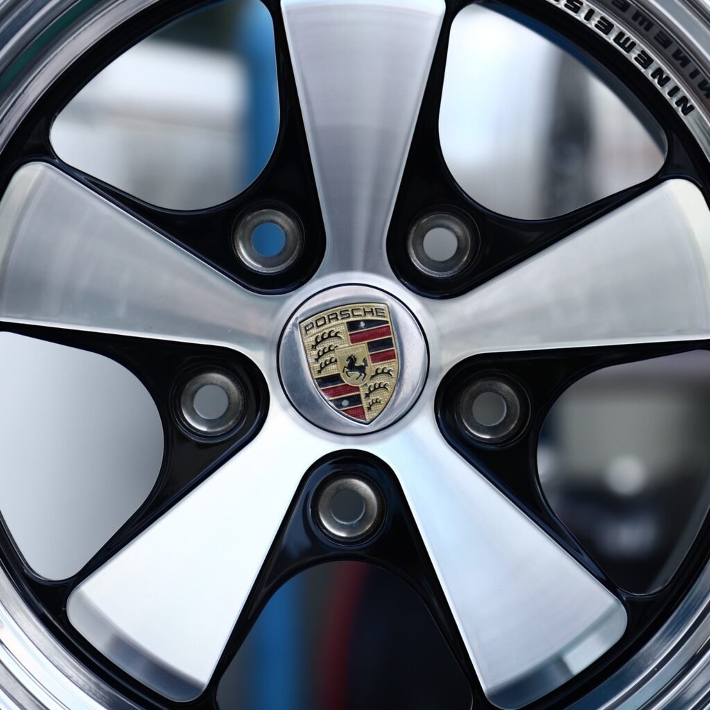 5x130 wheels – Gloss Black Machined 5-Spoke Polished Deep Lip (Porsche OEM-Style), side view