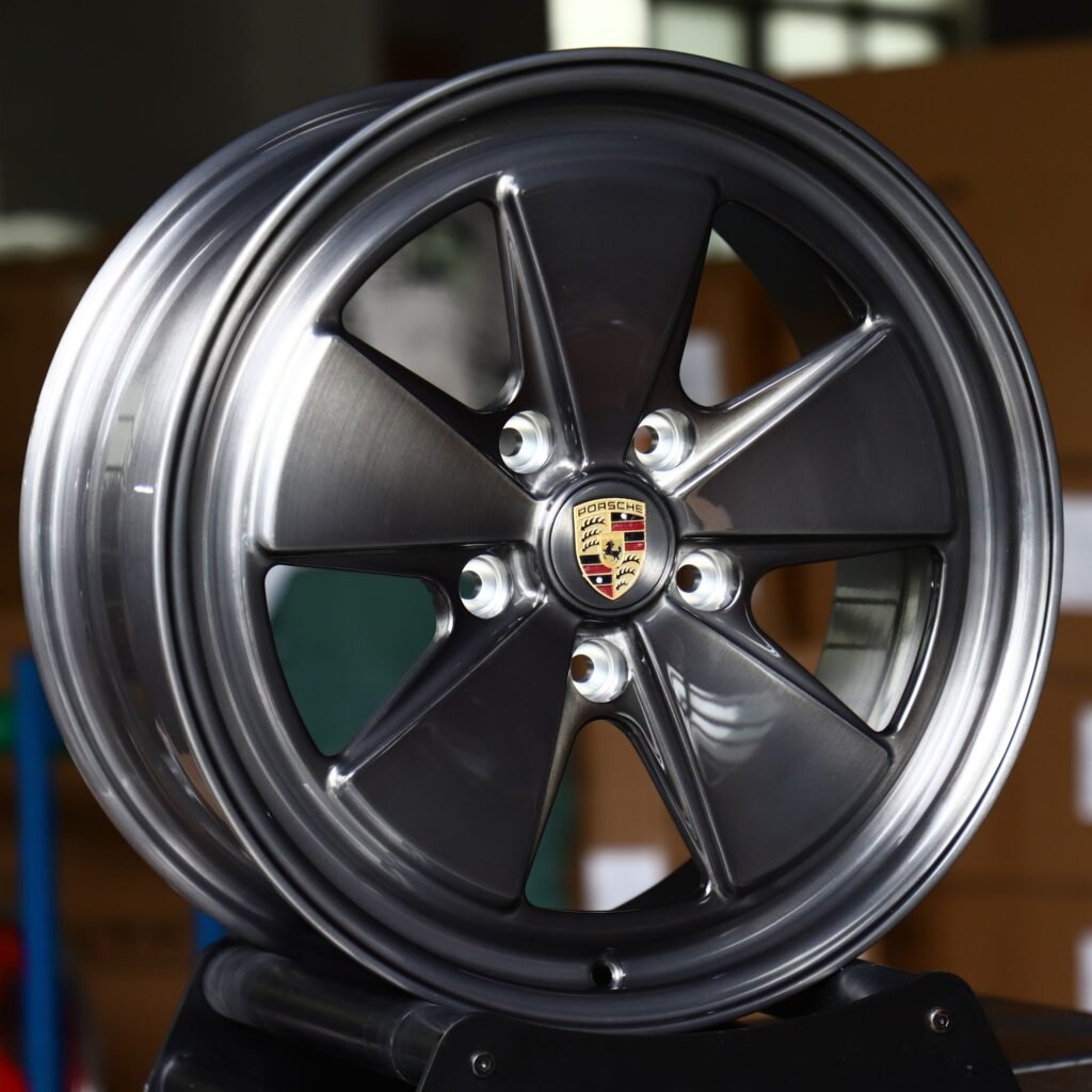 Porsche Panamera wheels – Gunmetal Machined 5-Spoke (Porsche OEM-Style), angled view