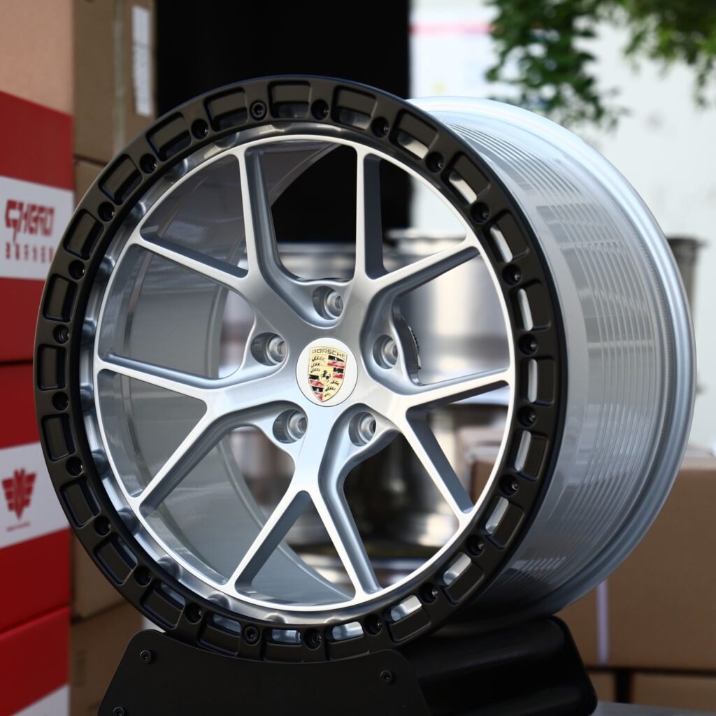 Porsche Panamera wheels – Silver / Black 10 Y-Spoke Mesh Beadlock (Porsche OEM-Style), angled view