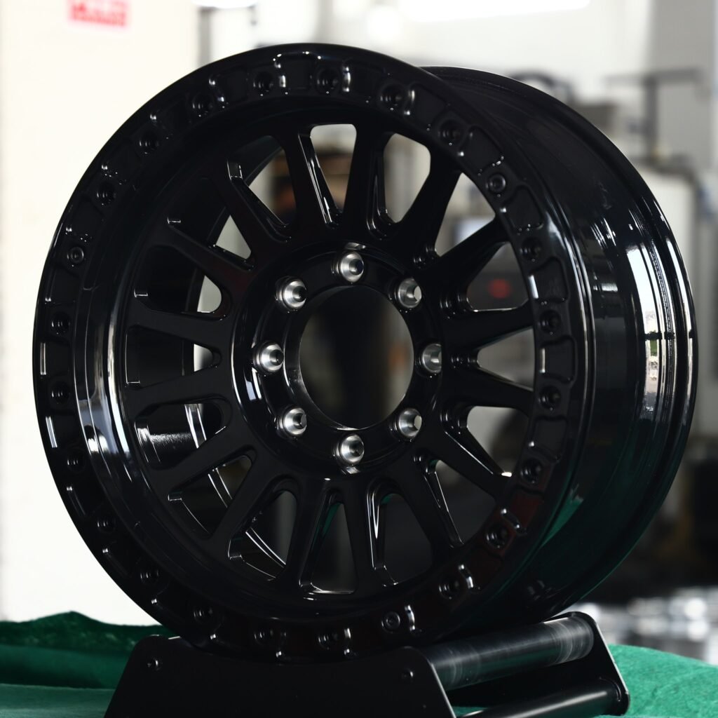Ford F-250 Super Duty wheels – Gloss Black Multi-Spoke, angled view