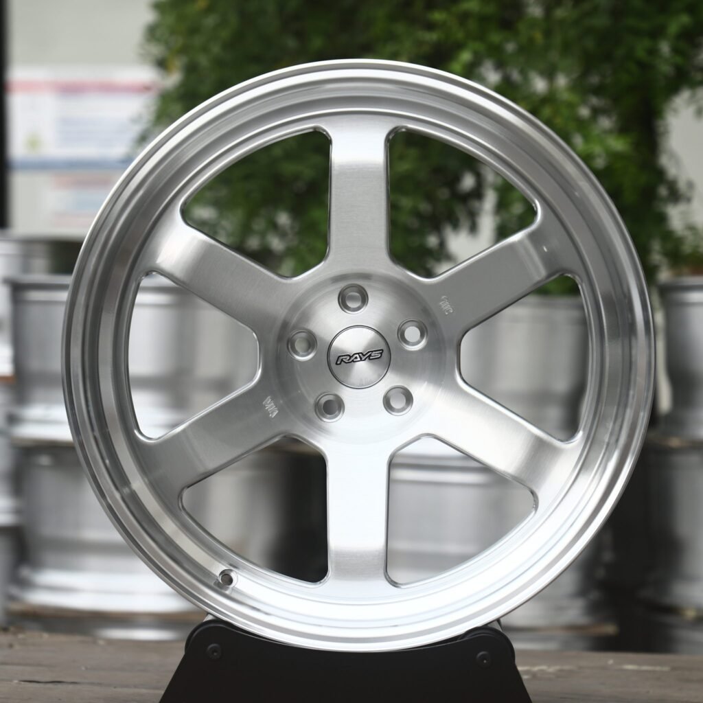 Audi S4 wheels – Brushed Silver 6-Spoke Polished Deep Lip (Rays-Style), front view